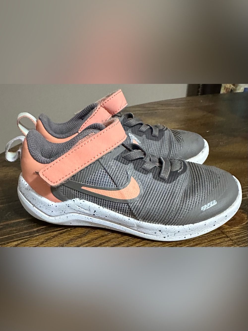 Nike Kids Gray and Coral Hook-and-Loop Sneakers